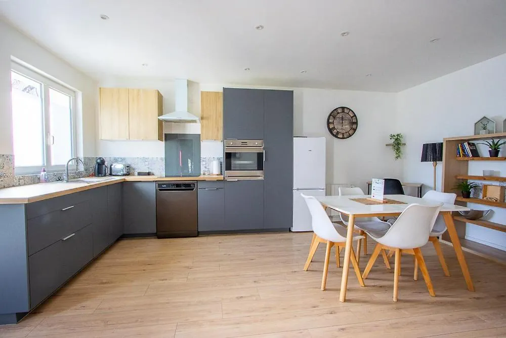Jolie Dependance Appartement Claye-Souilly 0*,  Frankrijk
